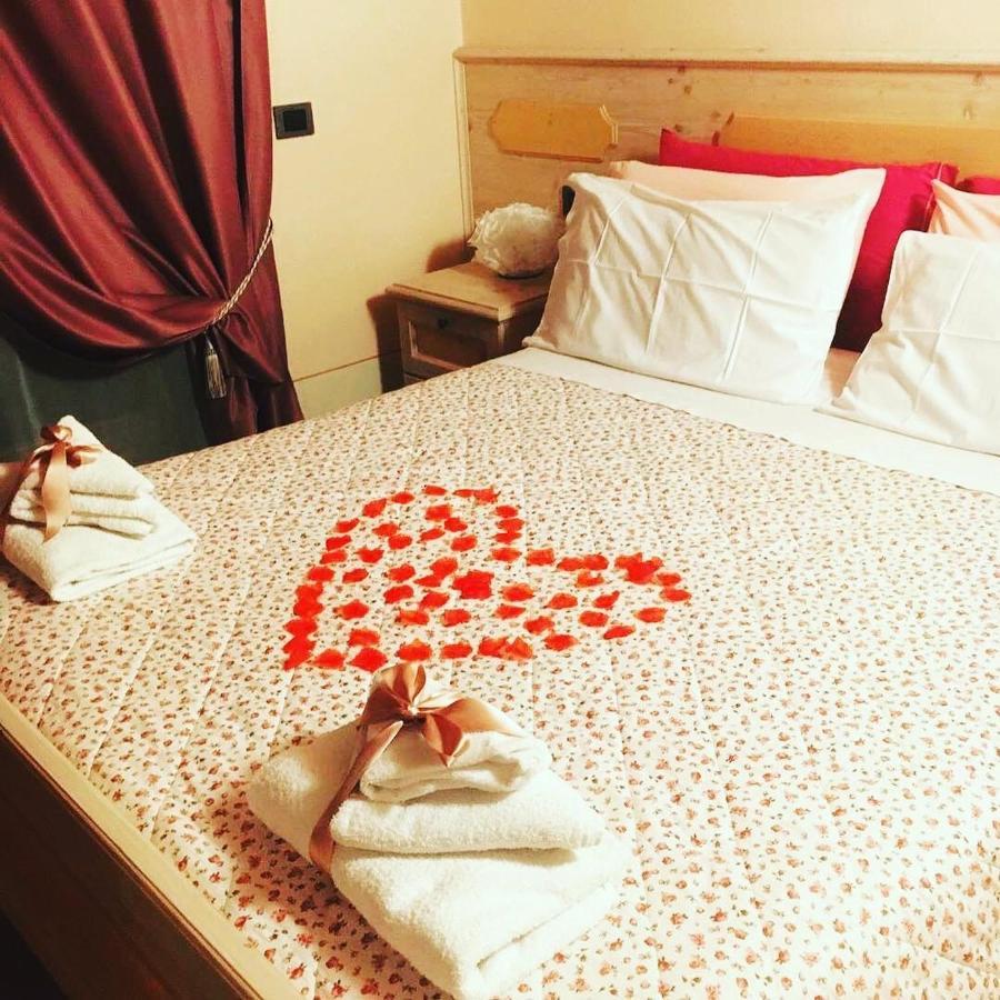 Agriturismo Grammelot サルニコ エクステリア 写真